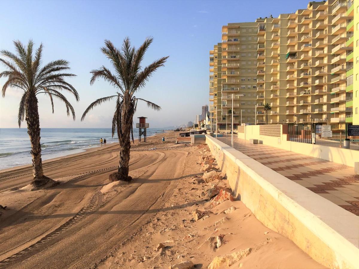 Beachfront And Peaceful Apartment Mareny Barraquetas エクステリア 写真